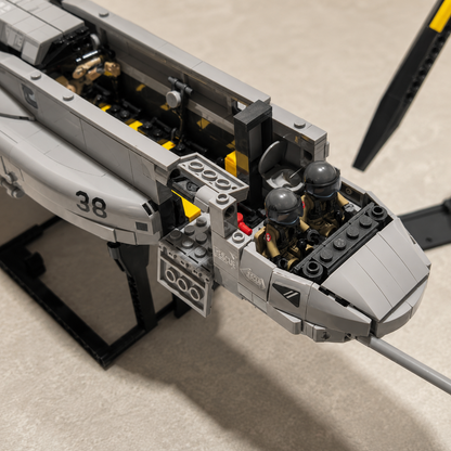 HouseBlox Signature – V-22 Osprey Tiltrotor Aircraft – 800 Pieces